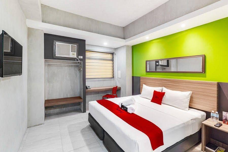 RedDoorz Plus @ Jones Avenue Cebu Zewnętrze zdjęcie